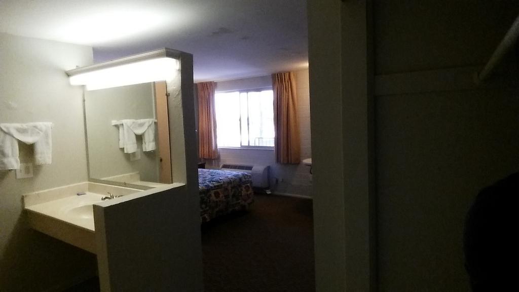 Riviera Motor Lodge ทูซอน ภายนอก รูปภาพ